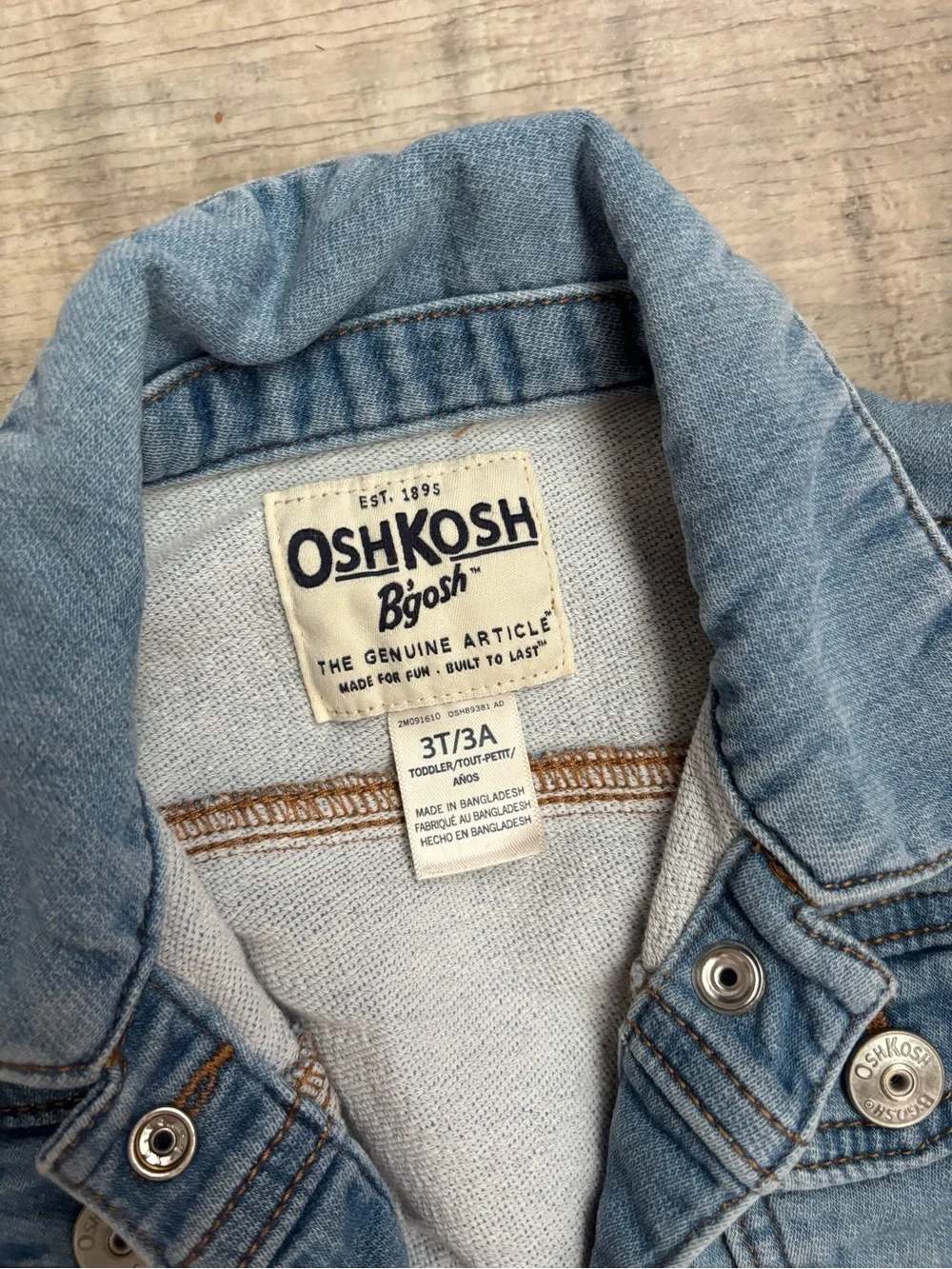 OshKosh B'gosh Blue Denim Jacket 3T Button Front Long Sleeve Pockets Logo-100